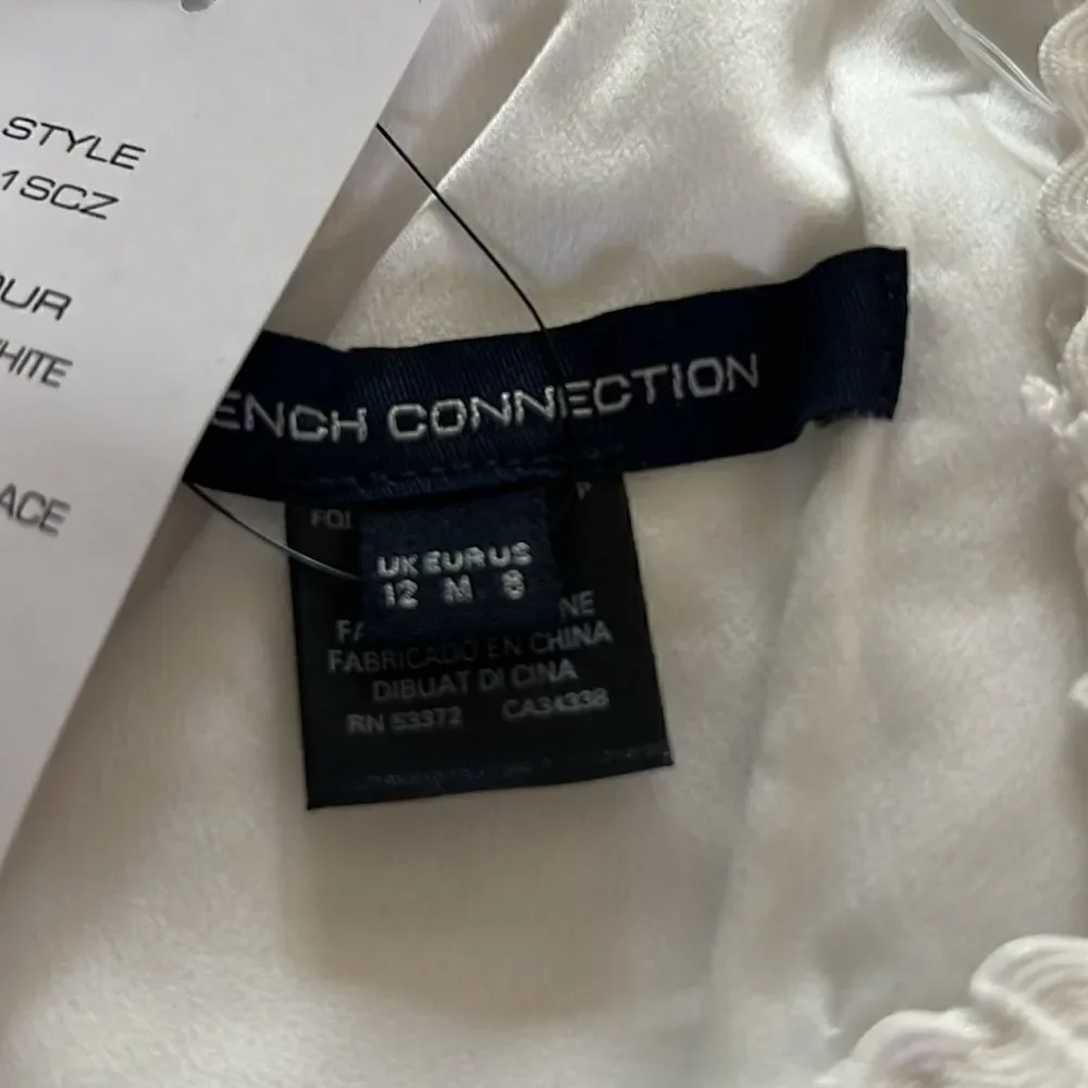 NWT French Connection Celilla Cabello Floral Lace Dress Size 8